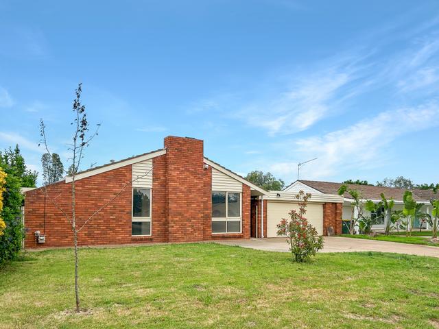 5 Hazelwood Drive, NSW 2830