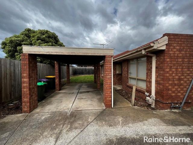 2/13 Lempriere Court, VIC 3028