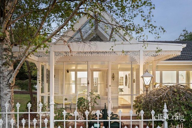 17 Alvena Crescent, VIC 3135