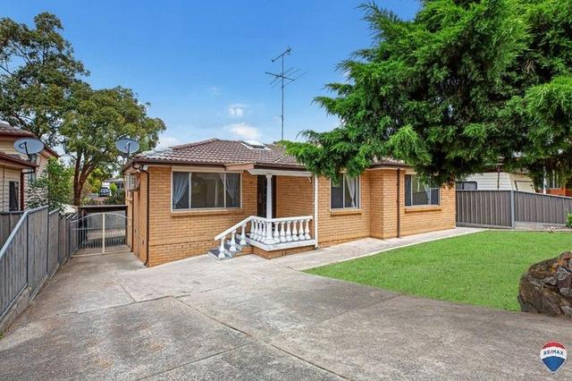 18 Balmoral Drive, NSW 2747