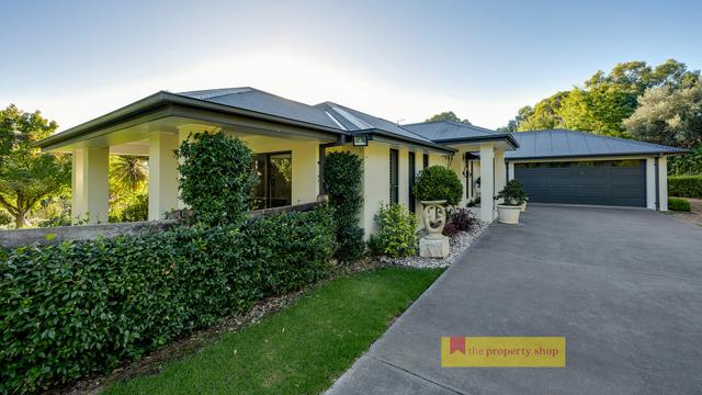 37 Robert Hoddle Grove, NSW 2850