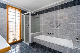 Bathroom (2020-01-14)