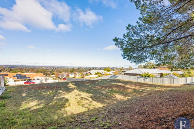 14 Giugni Place, NSW 2594