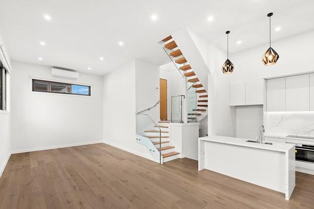 4/29 Lawanna Drive, VIC 3106