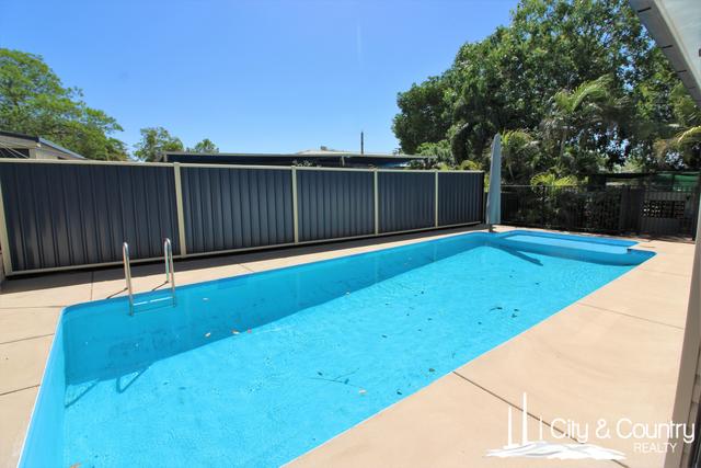 1 Hart Crescent, QLD 4825