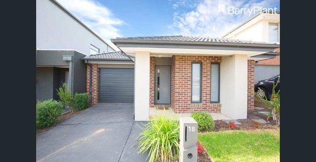 18 Swindale Way, VIC 3978