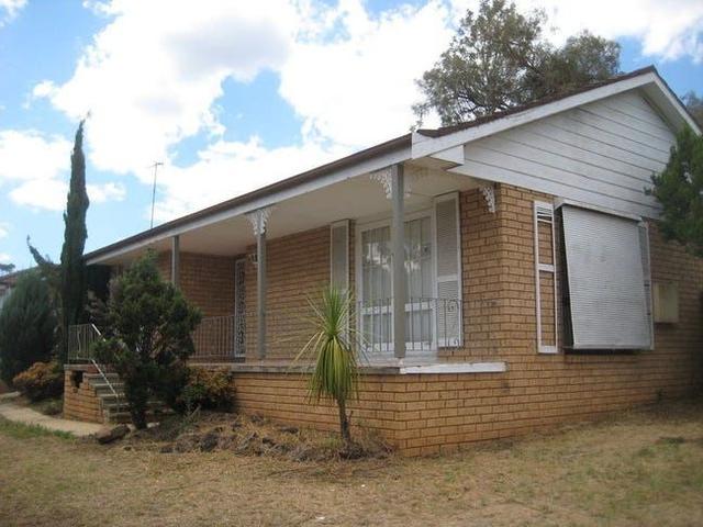 2 Cheeryble Place, NSW 2560