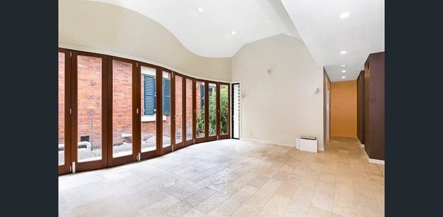 74 Fish Lane, QLD 4101