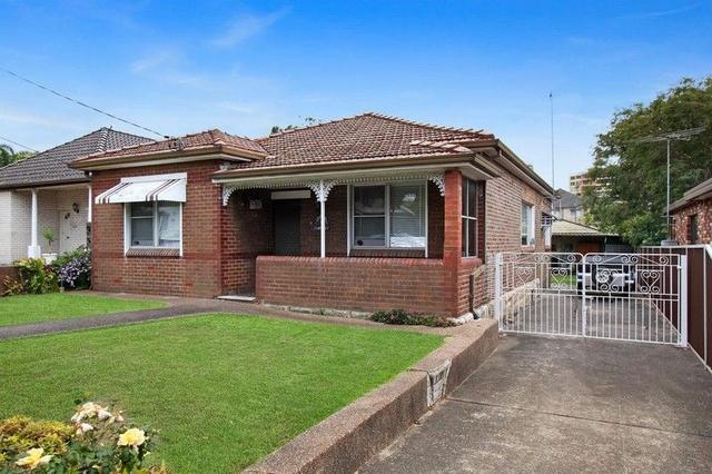 6 Beach Street, NSW 2217