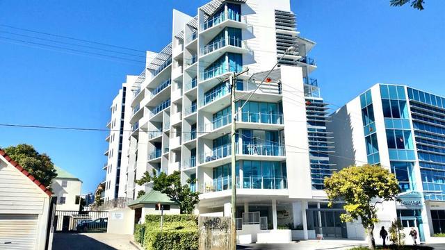 Unit 106/32 Russell St, QLD 4101