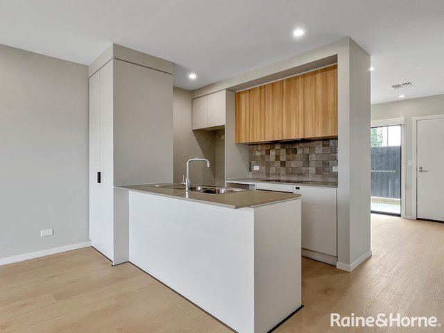 3 McFarlane Avenue, NSW 2620