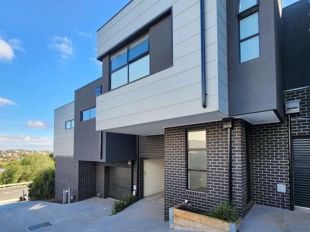 2/4 View Street, VIC 3044