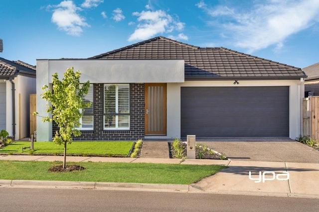 106 Lollipop Crescent, VIC 3429