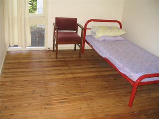 Bed 3 (2006-03-09)