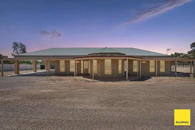 3 Wallawa Place, VIC 3551