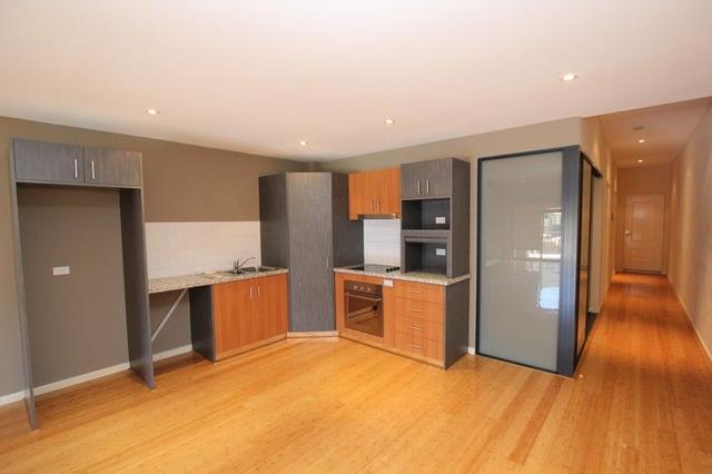 16/1 Roydhouse Street, WA 6008