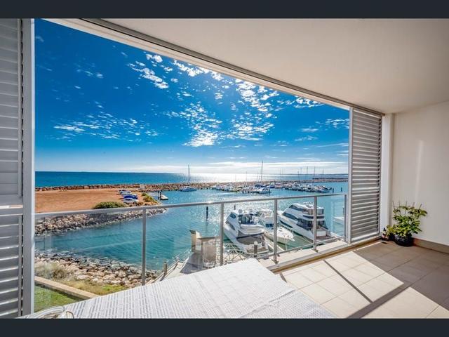 25/7 Forrest Street, WA 6530