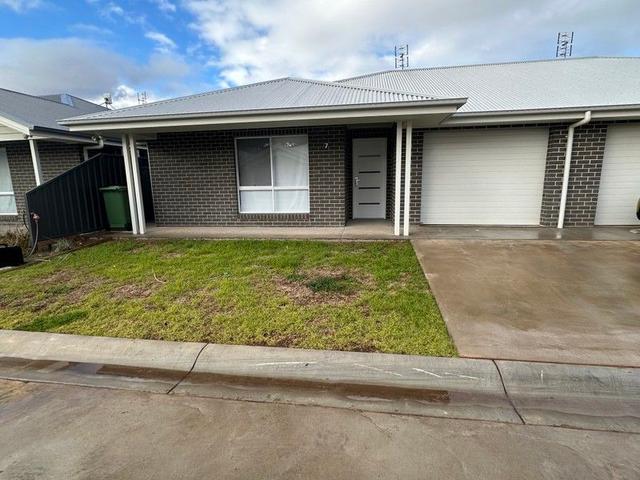 7/36 Lady Mary Drive, NSW 2671
