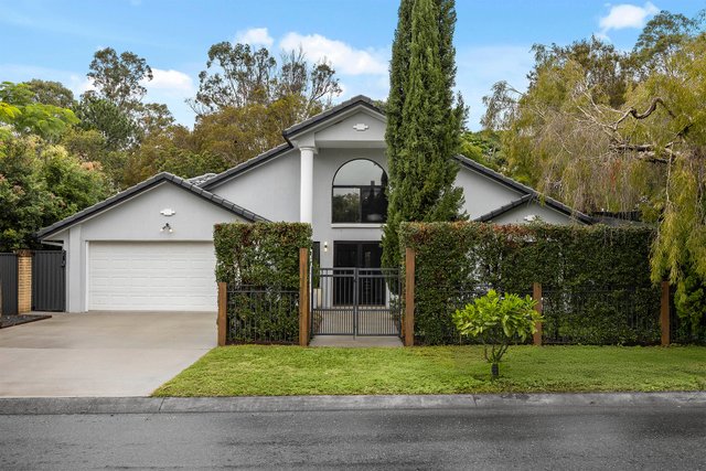 9 Maibry Street, QLD 4122