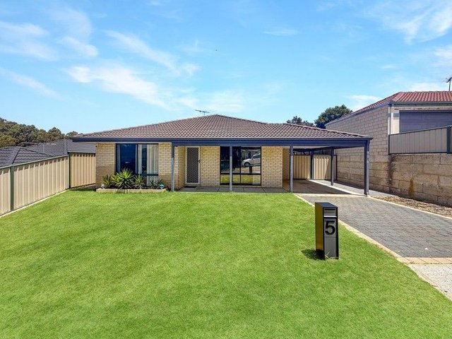 5 Madge Way, WA 6170