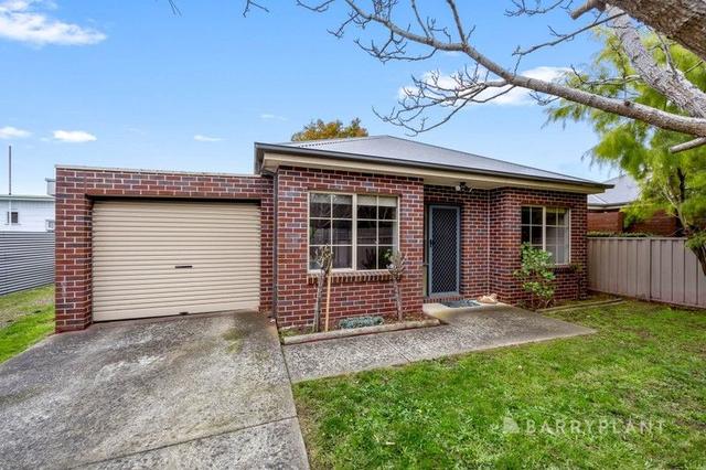 24 Rutherford Place, VIC 3350