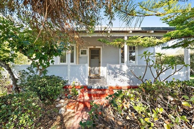 14 Livingstone Street, WA 6162