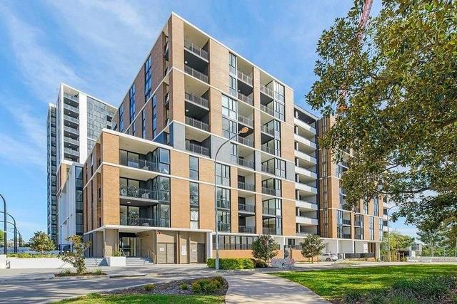 615/5 Maple Tree  Road, NSW 2145