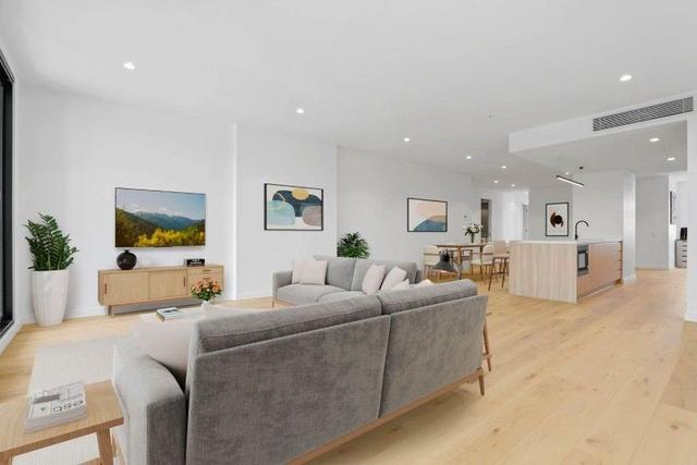 301/339 Williamstown  Road, VIC 3207