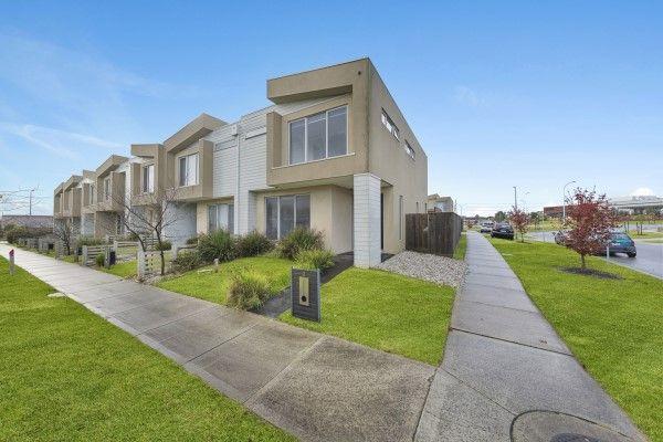 2 Nanea Path, VIC 3977