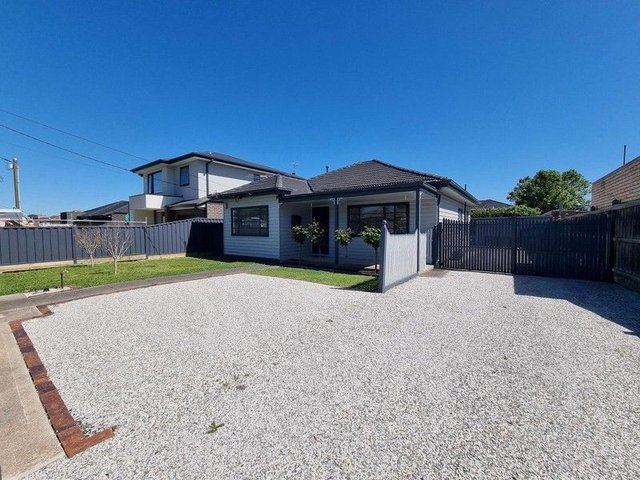 8 Hart Street, VIC 3042