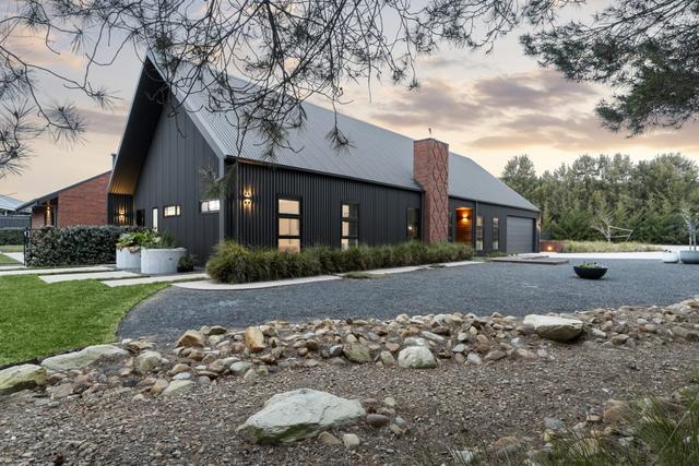 79 Trucking Yard Lane, NSW 2621
