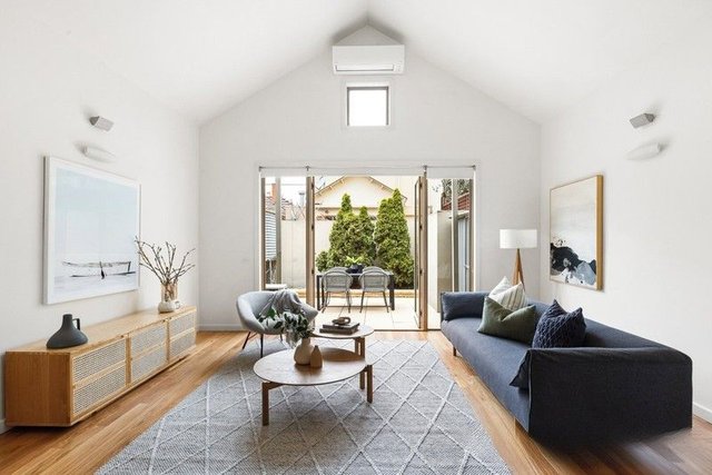 18 Cambridge Street, VIC 3207