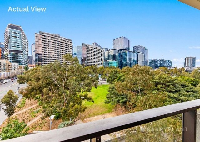 52/801 Bourke Street, VIC 3008