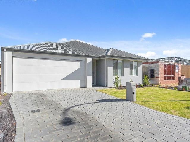 17 Kelston Approach, WA 6180