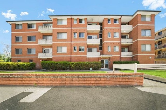 26/73-75 Goulburn Street, NSW 2170