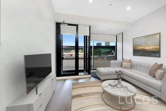 2/60 Siddeley Street, VIC 3008