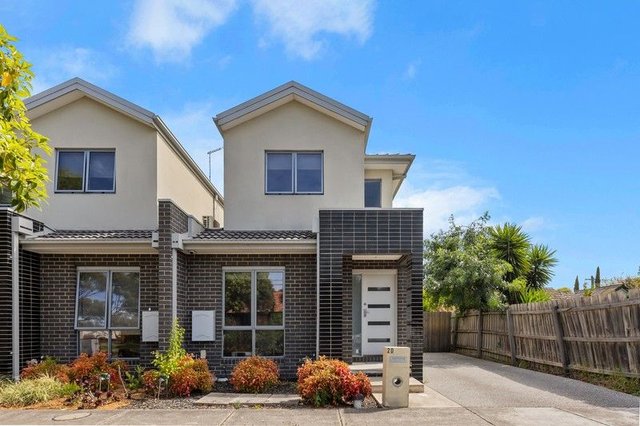 2d Taylor Avenue, VIC 3073