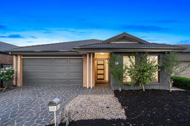 93 Bridgehaven Drive, VIC 3064