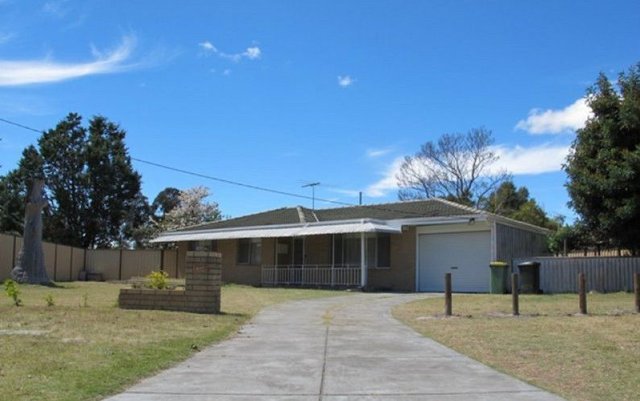 2 Ellesmere Road, WA 6147