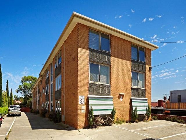 6/4 McCracken Avenue, VIC 3070