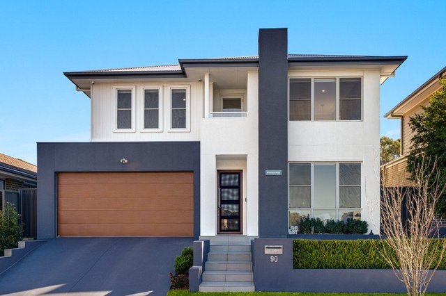 90 McMillian Circuit, NSW 2155
