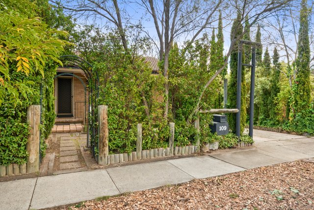 109 Owen Dixon Drive, ACT 2617