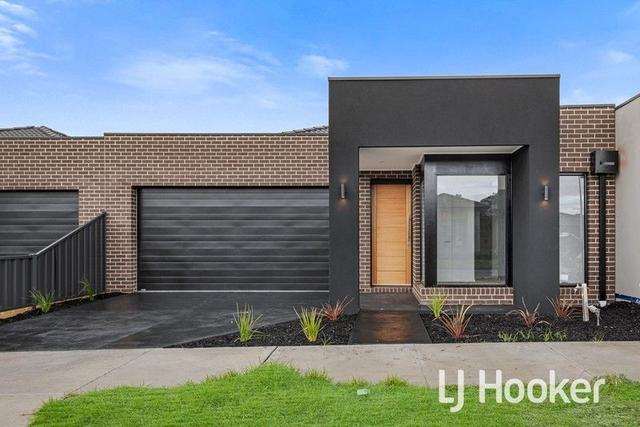 18 Compass Rise, VIC 3976