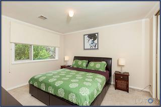 Bedroom 1 (2013-02-27)