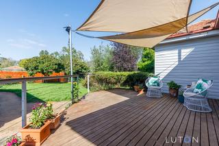 Alfresco Deck to Garden