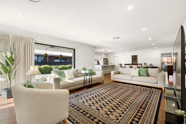 12 Josie Agius Street, ACT 2611