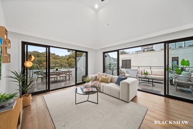 18/4 Lady Nelson Place, ACT 2603