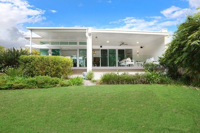 739 Peninsula Drive, QLD 4226