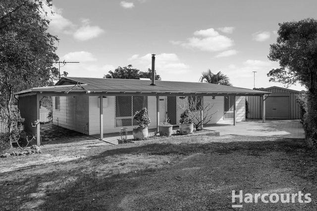 8 Tuart Close, WA 6211
