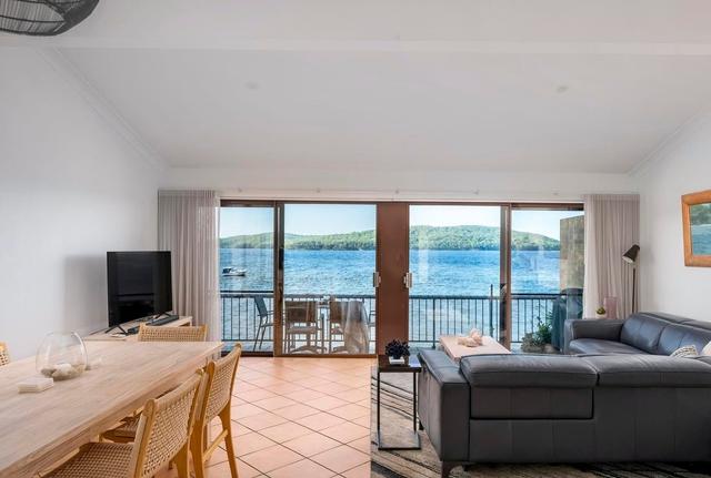 2/107 Soldiers Point Road, NSW 2317